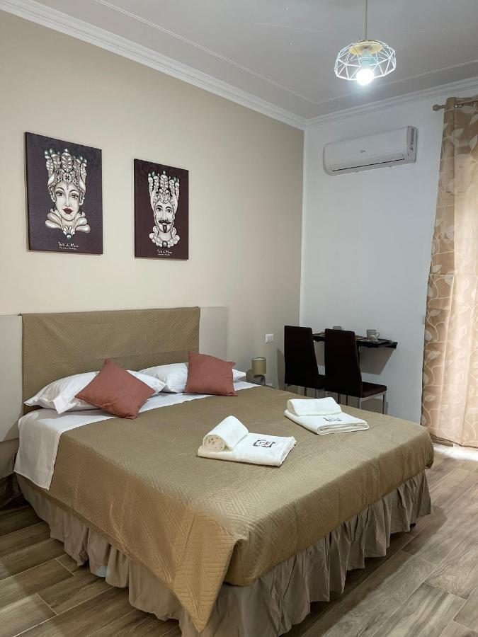A Bone Guest House Catânia Exterior foto
